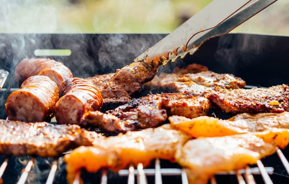 Tips for Barbecue Grill Cleaning Maintenance